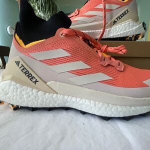 Adidas Terrex Free Hiker 2.0 Coral Fusion, size 8.5
